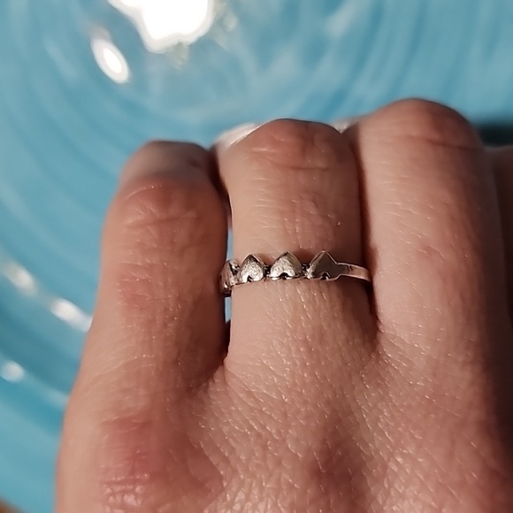 SILVER HEART RING SIZE SMALL (4-6) - Picture 2 of 5